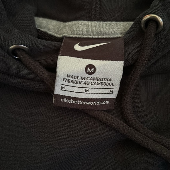nike Manchester united hoodie - Picture 3 of 5